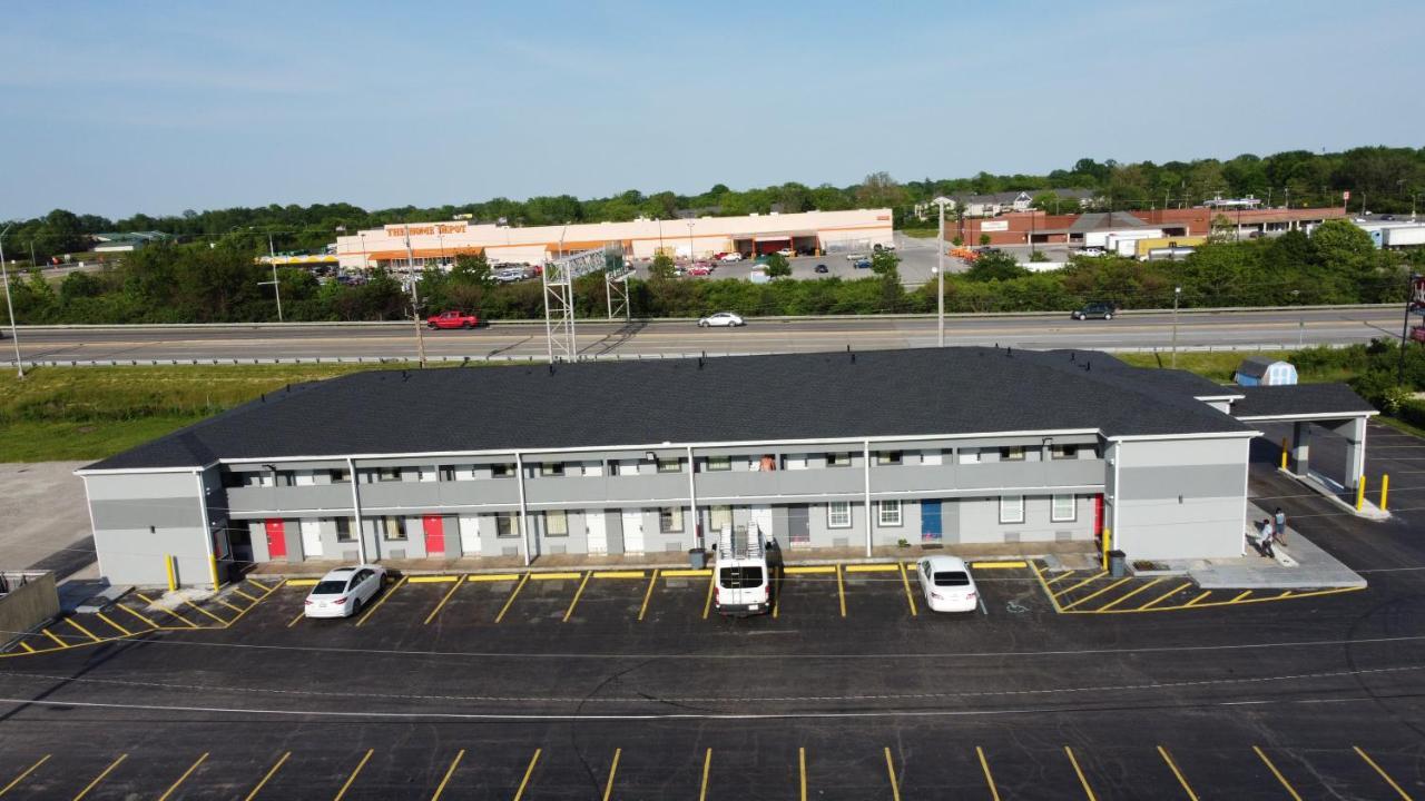 Days Inn By Wyndham Indianapolis East Post Road Exterior foto