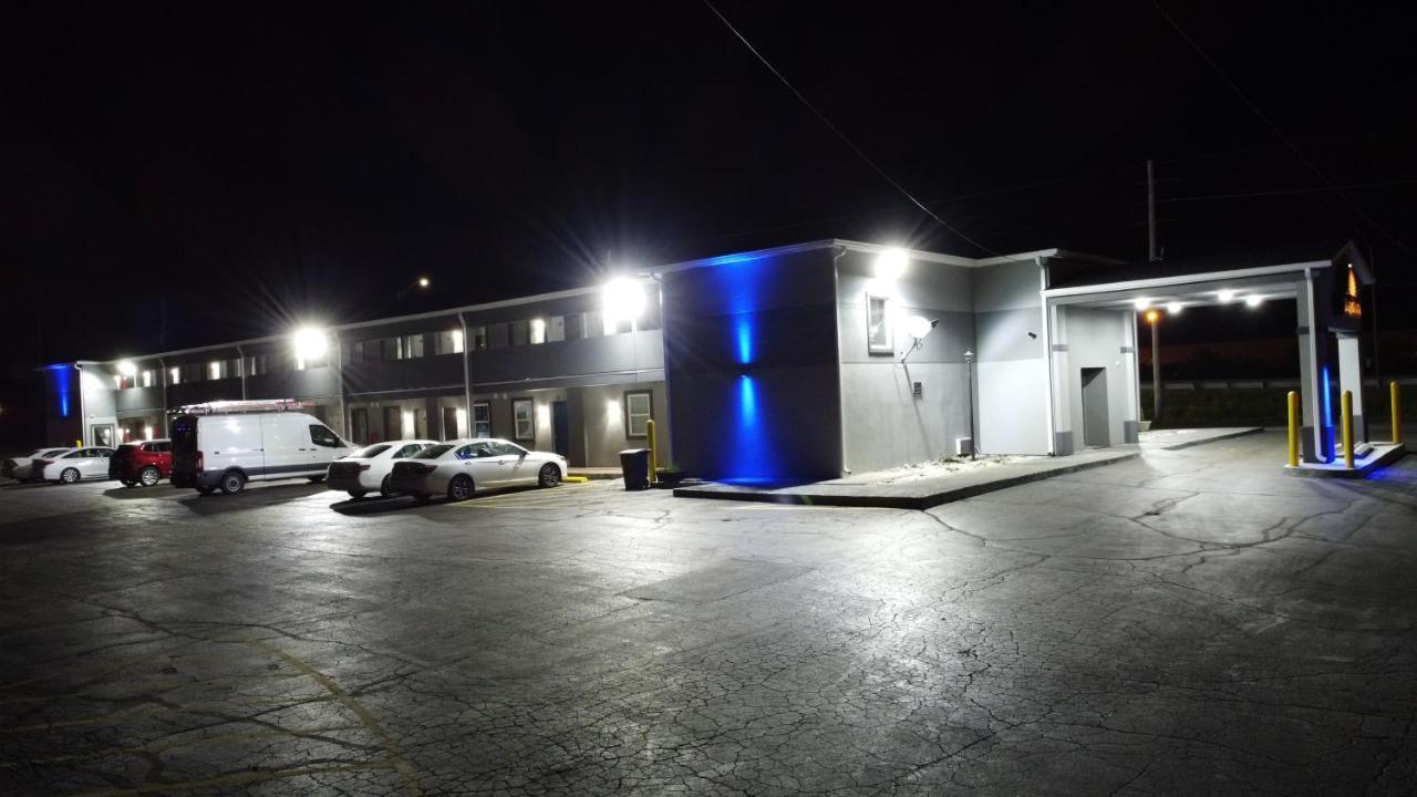 Days Inn By Wyndham Indianapolis East Post Road Exterior foto